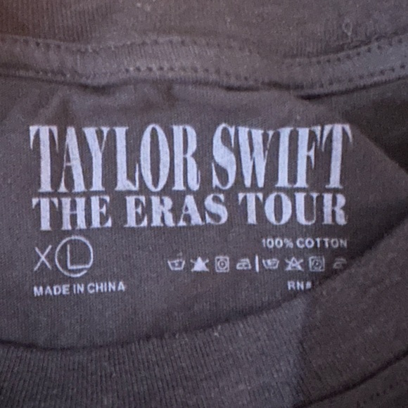 Taylor Swift Eras Tour US Dates Black Tee size XL - Picture 4 of 7